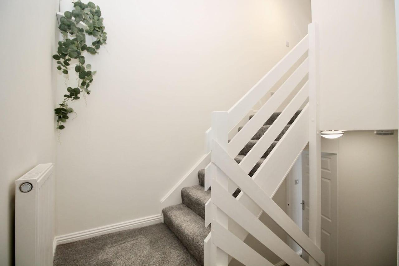 Katie'S House Apartment Cumbernauld Bagian luar foto